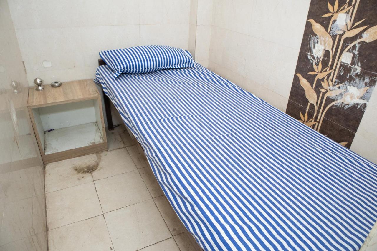 Ganesh Residency Villa Кътак Екстериор снимка